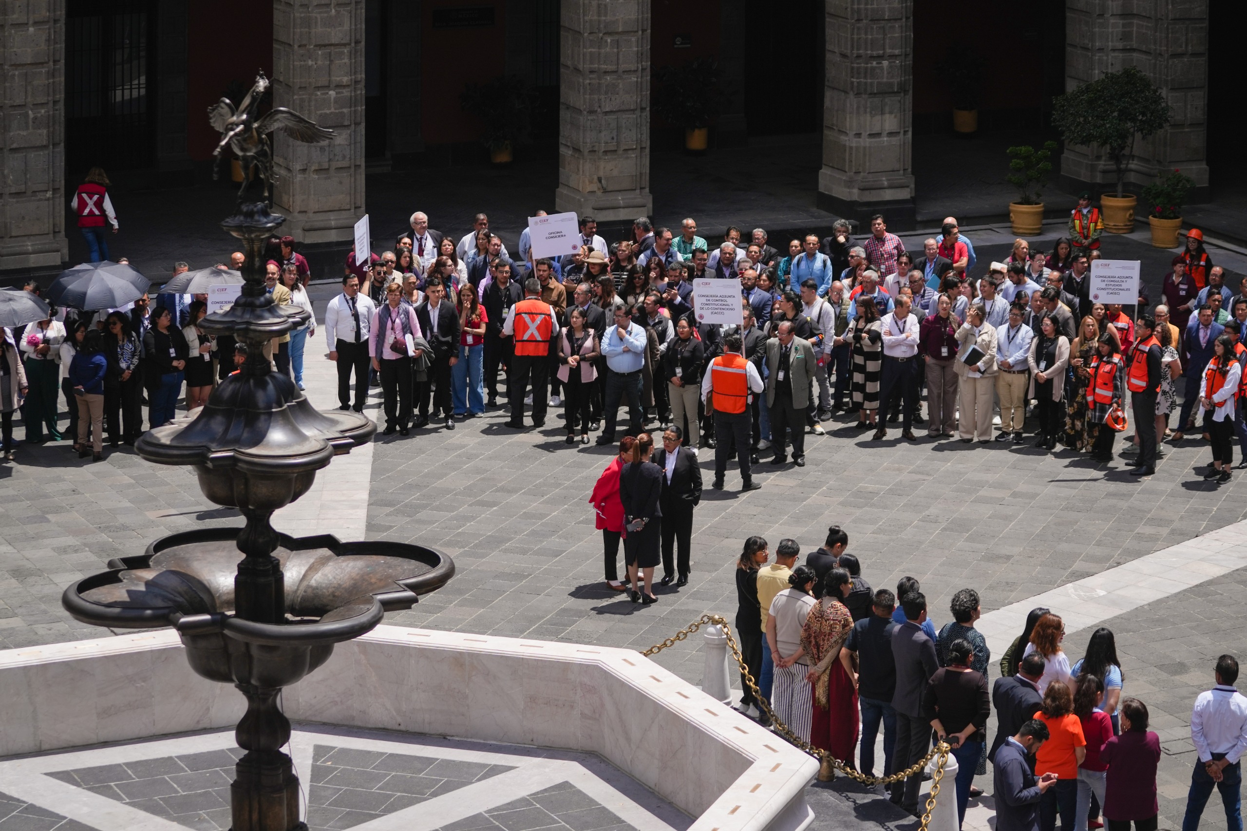 Sheinbaum encabeza Simulacro Nacional 2025 y rinde homenaje a víctimas de sismos históricos