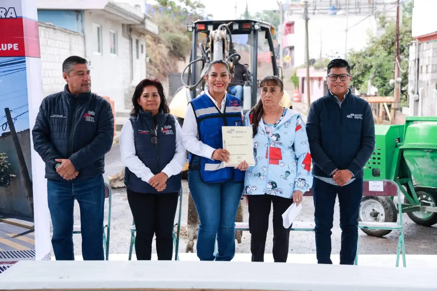 Alcaldesa Lupita Cuautle da inicio a rehabilitación de la calle Francisco Villa en San Andrés Cholula