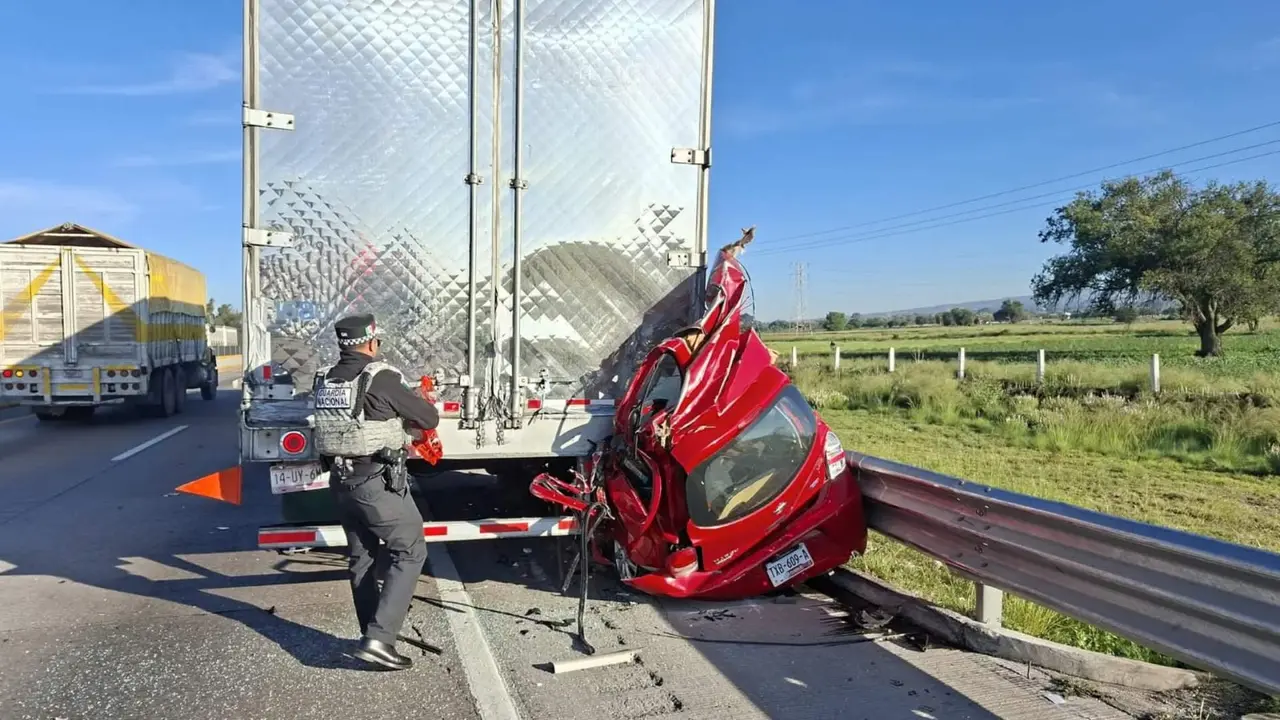 Quienes filmen accidentes sin ayudar en Puebla podrían enfrentar multas de hasta 11 mil pesos