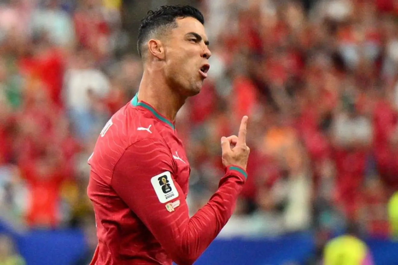 Cristiano Ronaldo hace historia al marcar en seis Mundiales y supera a Messi en récord único