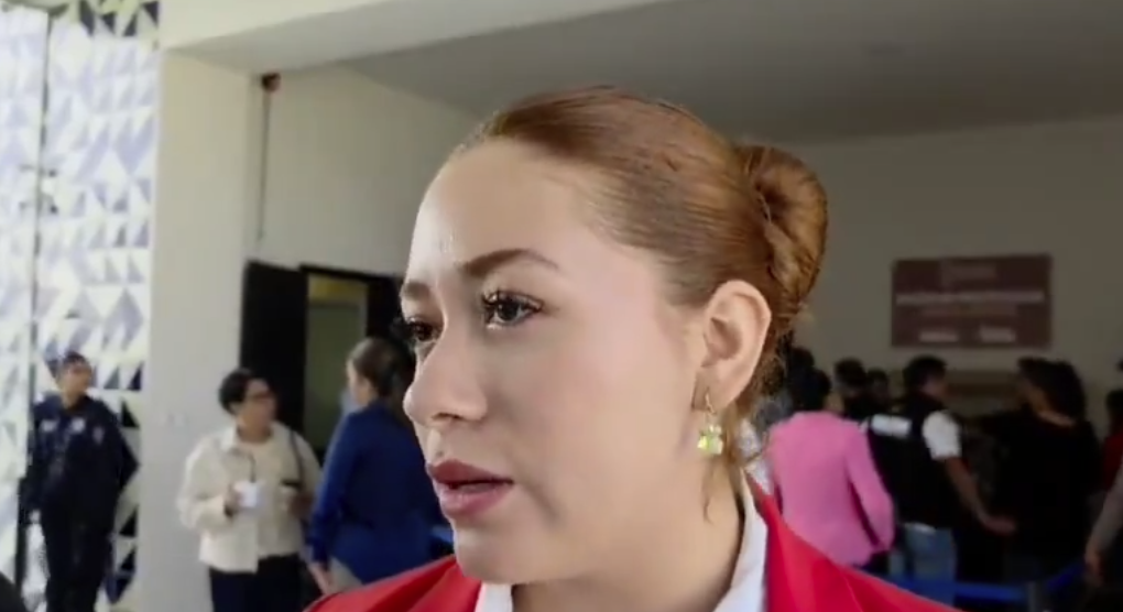 Exnovio sí, conflicto de interés no: crecen críticas por contrato millonario al ex de la directora de Convenciones y Parques de Puebla