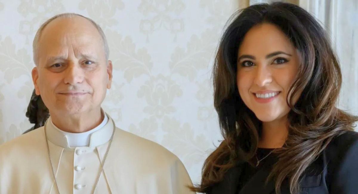 Mexicana rompe moldes y asume el control absoluto de la Comunicación del Vaticano
