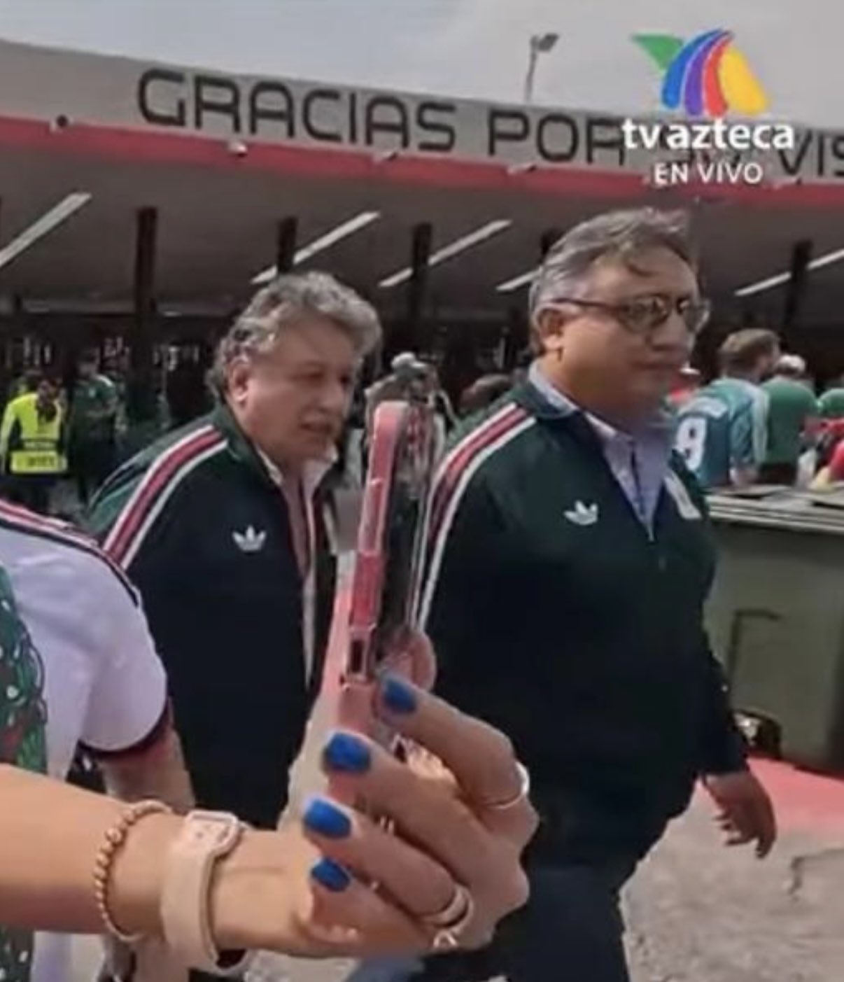 Líder magisterial poblano, grabado en la inauguración del Mundial: ¿un lujo cuestionable en tiempos difíciles?
