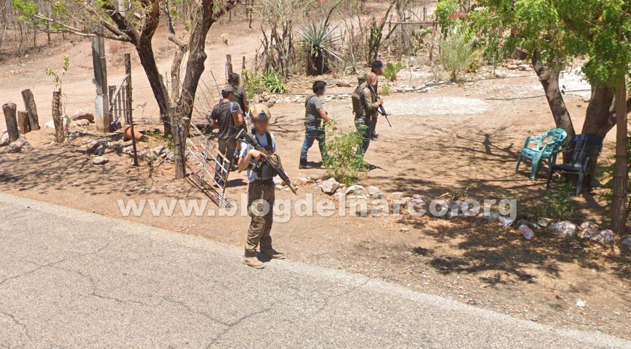Google Street View capta a sicarios del CJNG en retén improvisado sobre carretera en Culiacán