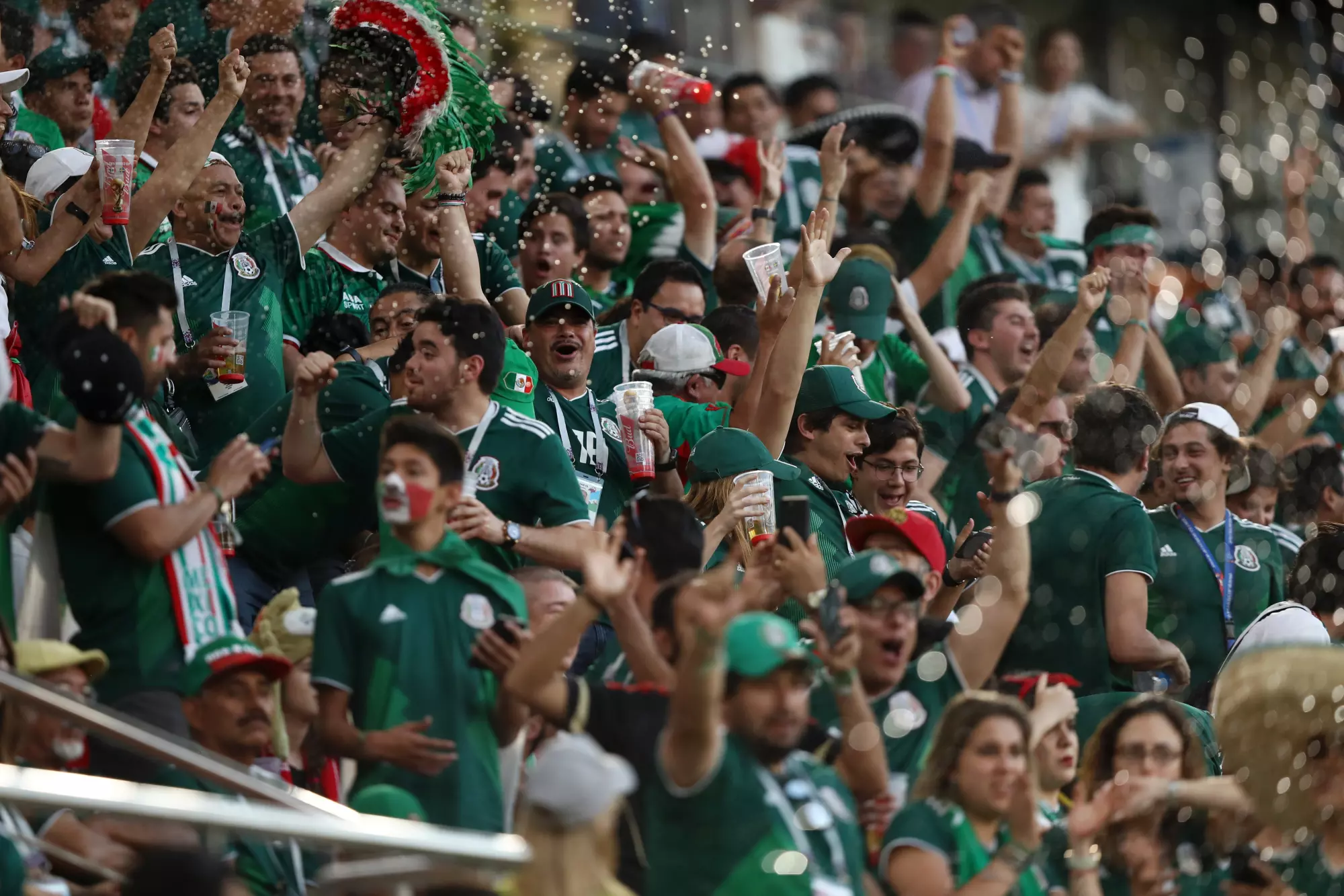 El grito prohibido irrumpe en el Mundial durante Suecia-Túnez en Monterrey