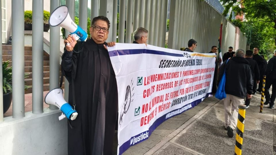 Jueces y magistrados en retiro exigen indemnizaciones tras reforma judicial y paralizan Tribunal de Disciplina Judicial