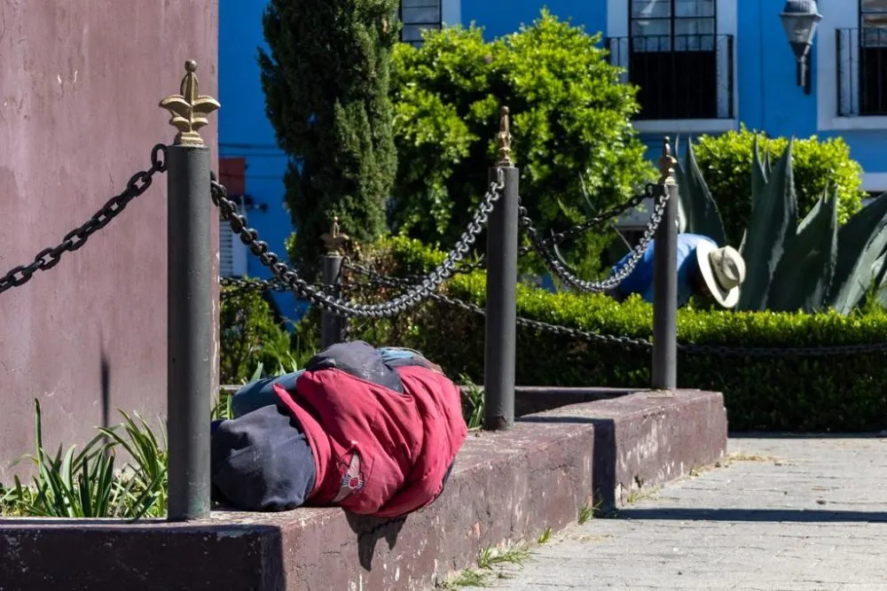Patrulla Espiritual irrumpe en Puebla en busca de los “tazos dorados”: ¿ayuda o riesgo para la ciudad?