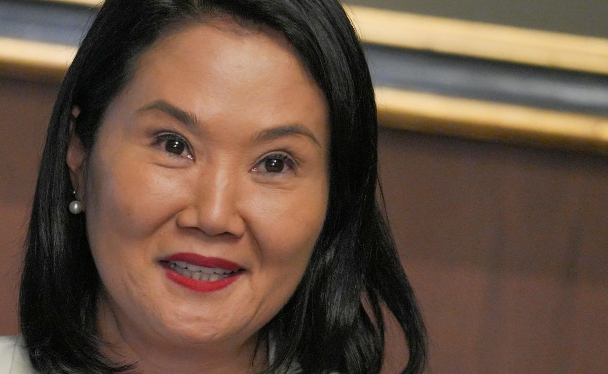 Keiko Fujimori expresa voluntad de retomar relaciones diplomáticas con México