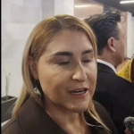 Fiscalía de Puebla activa ficha roja de Interpol contra presunta falsa doctora y su hijo por muerte tras liposucción