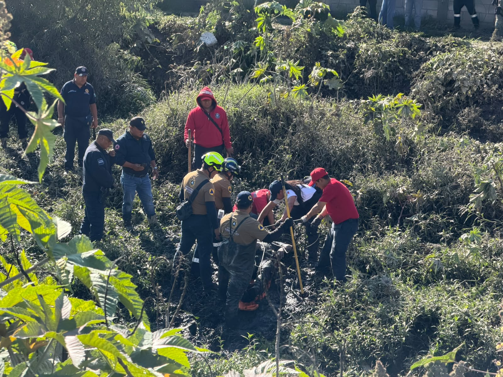 Localizan cuerpo del policía que intentó salvar a tres mujeres durante lluvias en Puebla